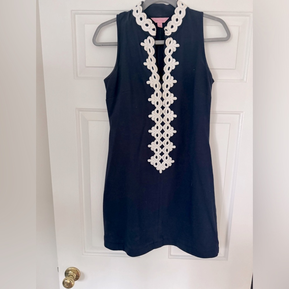 Lilly Pulitzer Dress Navy Perfect condition